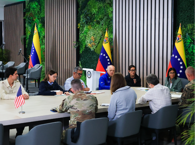 Presidenta (E) Delcy Rodríguez recibió en Caracas a líder del equipo de Asistencia y Rescate ante Desastres (Dart) de EEUU